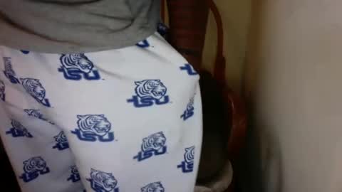 Snapshot of just2real chatting on 4, 12, 2024 Real online show from 4, 12, 2024