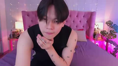 just_gay_ online show from 8, 3, 2025