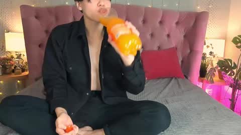 just_gay_ online show from 9, 3, 2025