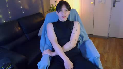 just_gay_ online show from 11, 3, 2025
