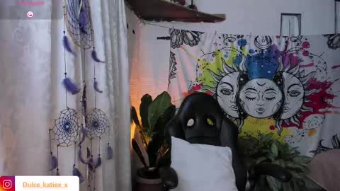 Snapshot of just_katiex chatting on 11, 2, 2025 Sofia online show from 11, 2, 2025