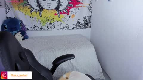 Snapshot of just_katiex chatting on 8, 2, 2026 Sofia online show from 8, 2, 2026