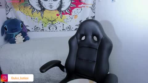 Snapshot of just_katiex chatting on 8, 2, 2026 Sofia online show from 8, 2, 2026