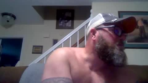 Snapshot of justaguyandnaked chatting on 27, 10, 2025 justaguyandnaked online show from 27, 10, 2025