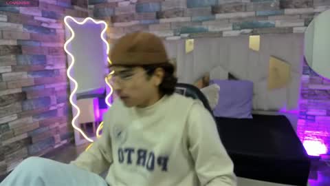  justin  online show from 14, 4, 2026