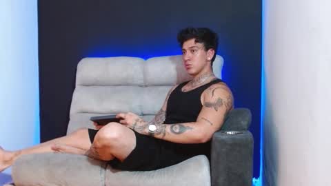 justinfuller_31 online show from 20, 12, 2025