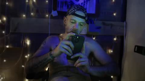 justinmoore1987 online show from 25, 1, 2025