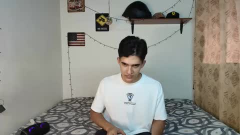 Snapshot of justinsinner1 chatting on 31, 1, 2025 justinsinner1 online show from 31, 1, 2025