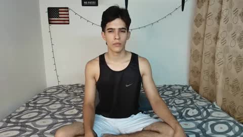 Snapshot of justinsinner1 chatting on 4, 2, 2025 justinsinner1 online show from 4, 2, 2025