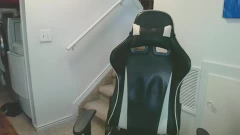 justintym69 online show from 3, 1, 2025