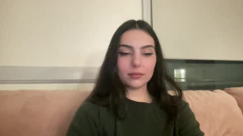 Snapshot of justjessiedirtygirl chatting on 18, 12, 2024 Jess online show from 18, 12, 2024