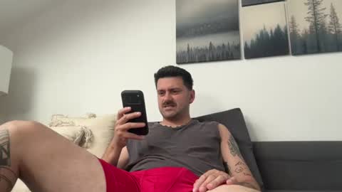 Snapshot of justmanny chatting on 14, 7, 2026 justmanny online show from 14, 7, 2026
