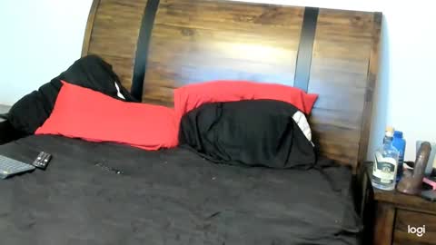 Snapshot of justmarriednsharing chatting on 24, 1, 2025 Riley and Jeff online show from 24, 1, 2025