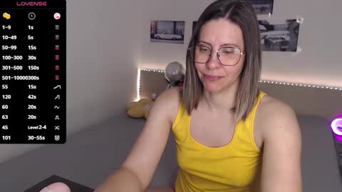 Julie online show from 11, 5, 2026