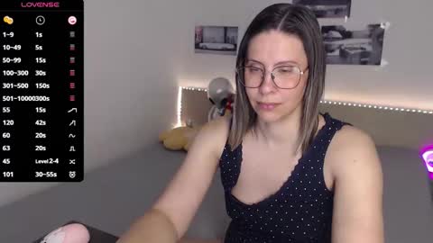 Julie online show from 12, 5, 2026