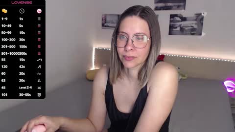 Julie online show from 14, 5, 2026