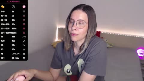 Julie online show from 31, 5, 2026