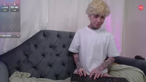 Juuzou hehim u can call me Juz online show from 8, 3, 2025