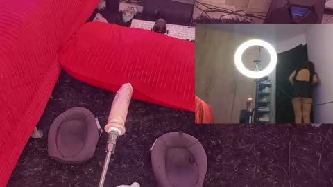  Karolin  online show from 23, 2, 2025