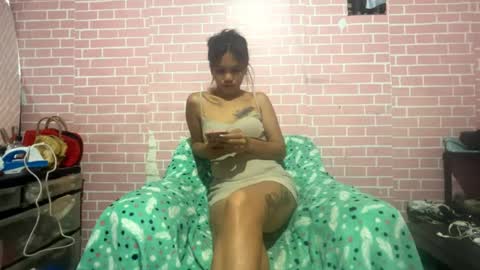 Snapshot of kaceychatt chatting on 4, 4, 2026 Emma online show from 4, 4, 2026