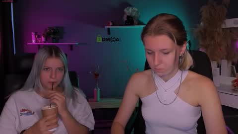 Snapshot of kaela_spell_ chatting on 8, 10, 2025 kaela_spell_ online show from 8, 10, 2025