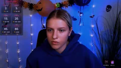 kaela_spell_ online show from 30, 10, 2025