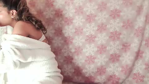 Snapshot of kaelagreen chatting on 22, 2, 2025 kaelagreen online show from 22, 2, 2025