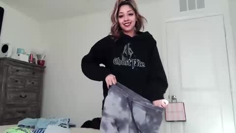 Snapshot of kaelagreen chatting on 11, 9, 2025 kaelagreen online show from 11, 9, 2025