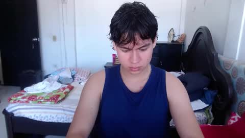 Snapshot of kafer_1022 chatting on 5, 12, 2025 kafer online show from 5, 12, 2025