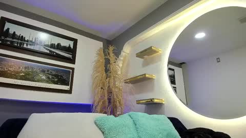 Antonella online show from 6, 4, 2026