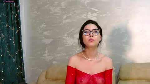 Snapshot of kailalewis chatting on 15, 4, 2026 Kaila Lewis online show from 15, 4, 2026