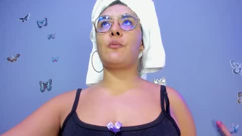 kaira_mosse_ online show from 5, 12, 2025