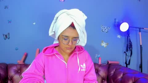 Snapshot of kaira_mosse_ chatting on 19, 4, 2026 kaira_mosse_ online show from 19, 4, 2026