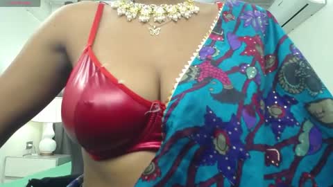 Snapshot of kairadayaamaii chatting on 18, 4, 2026 Kaira online show from 18, 4, 2026