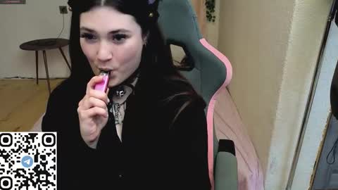 Kessy online show from 28, 10, 2025