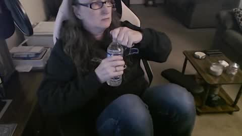 Snapshot of kait331 chatting on 4, 1, 2025 Camprincess331 online show from 4, 1, 2025