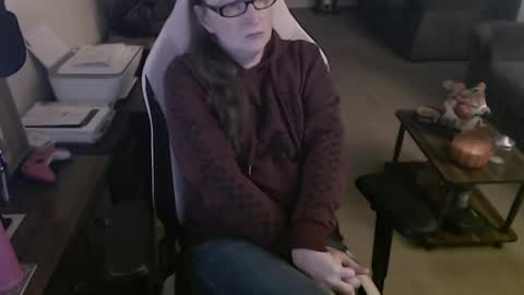 Snapshot of kait331 chatting on 6, 11, 2025 Camprincess331 online show from 6, 11, 2025