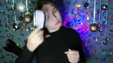 Kaitlin online show from 21, 11, 2025