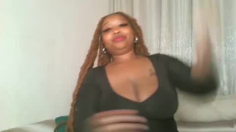 Snapshot of kakey_love chatting on 24, 10, 2025 kakey love online show from 24, 10, 2025