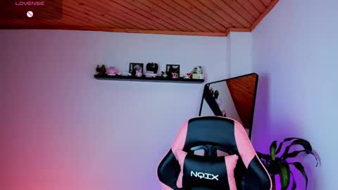 Snapshot of kali_ka chatting on 20, 5, 2026 Kali Ka Please help me with your thumbs up its important dont forget my birthday on October 26 online show from 20, 5, 2026