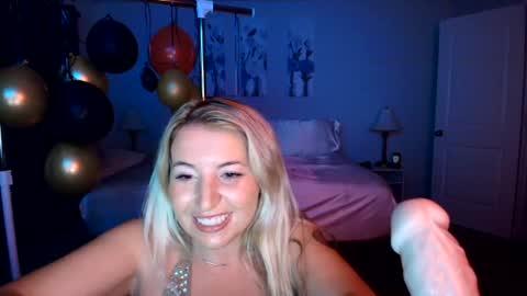 Snapshot of kaliii_jones chatting on 8, 7, 2026 Kaliii jones online show from 8, 7, 2026