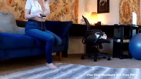 Tara Smith online show from 12, 1, 2025