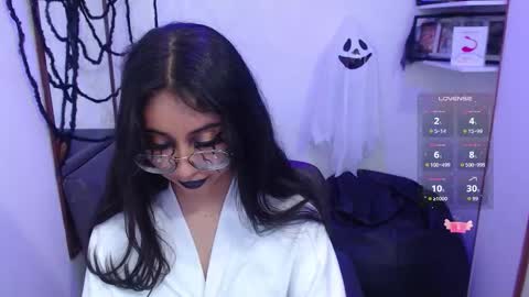 Snapshot of kalilowe_ chatting on 30, 10, 2025 Kali online show from 30, 10, 2025