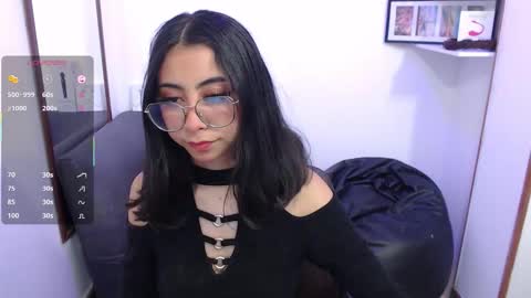 Snapshot of kalilowe_ chatting on 27, 11, 2025 Kali online show from 27, 11, 2025
