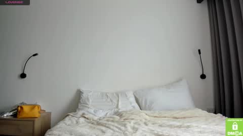 Snapshot of kalisee_ chatting on 16, 12, 2025 Kalisee online show from 16, 12, 2025