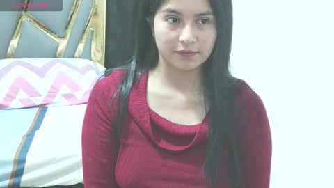 Snapshot of kamgomezxox chatting on 14, 12, 2025 kamgomezxox online show from 14, 12, 2025