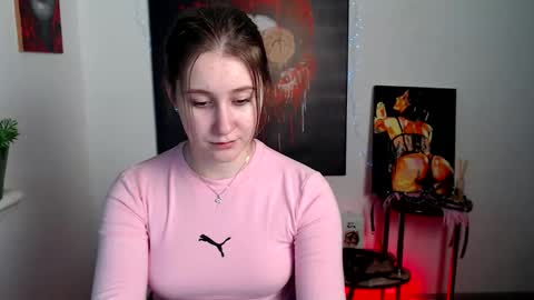 Snapshot of kamilla_love_ chatting on 20, 2, 2026 kamilla_love_ online show from 20, 2, 2026