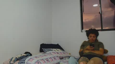 Snapshot of kammy_cami chatting on 17, 7, 2026 kammy y camila online show from 17, 7, 2026