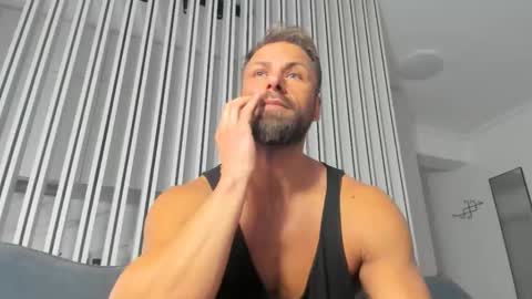 Kane OF strongkane online show from 17, 11, 2025