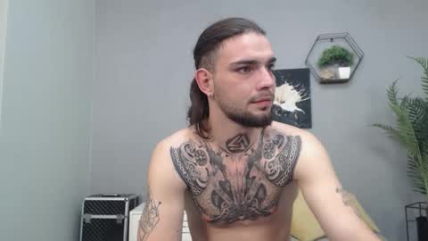 Snapshot of kanehunter chatting on 4, 12, 2025 Kane online show from 4, 12, 2025